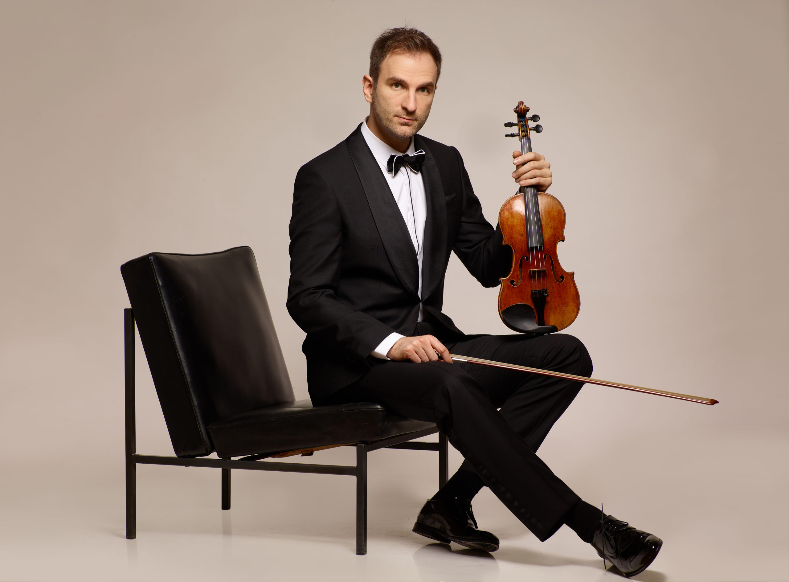 Pressematerial Stefan Milenkovich Philharmonie Salzburg