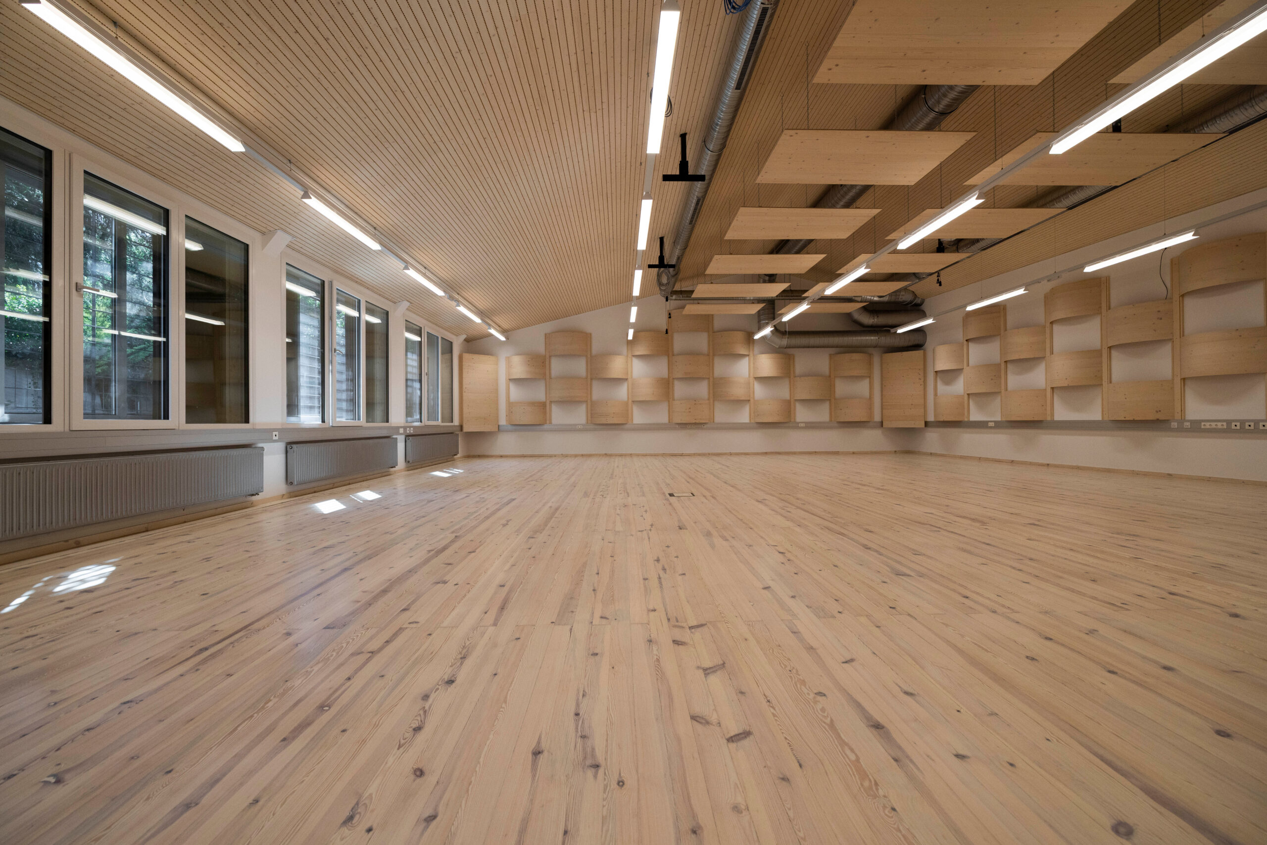 Photo of the empty new rehearsal room