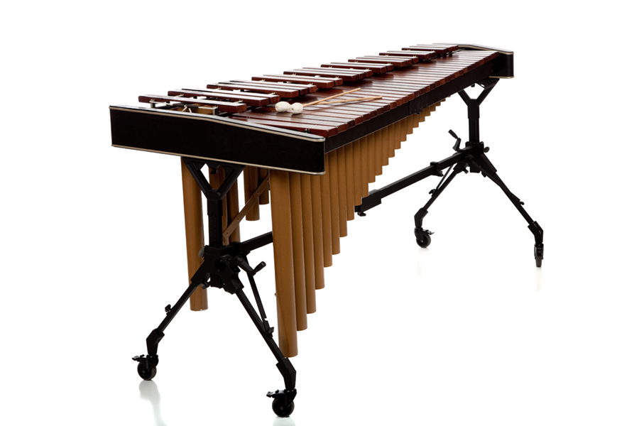 A,Marimba,On,White,With,Mallets,And,Copy,Space